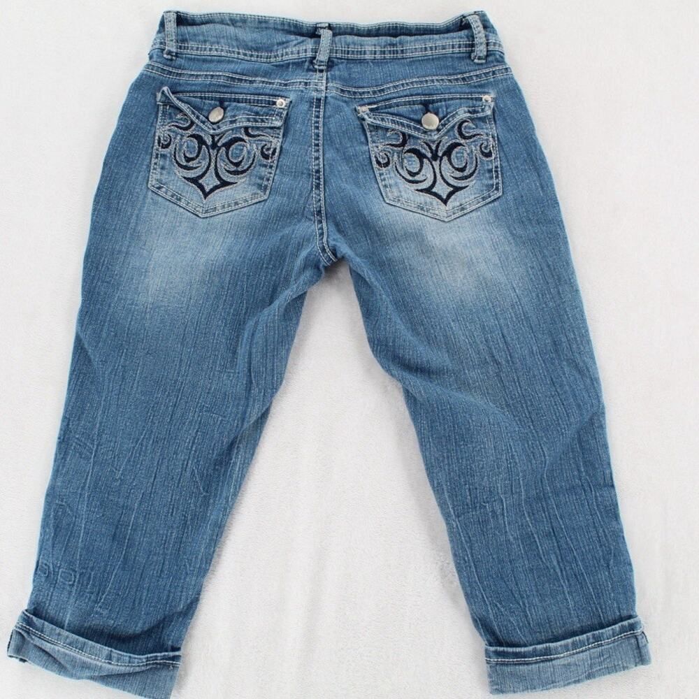 No Boundaries Y2K Crop Jean Capris Women’s Sz 7 Whisker Thick Stitch Low Rise